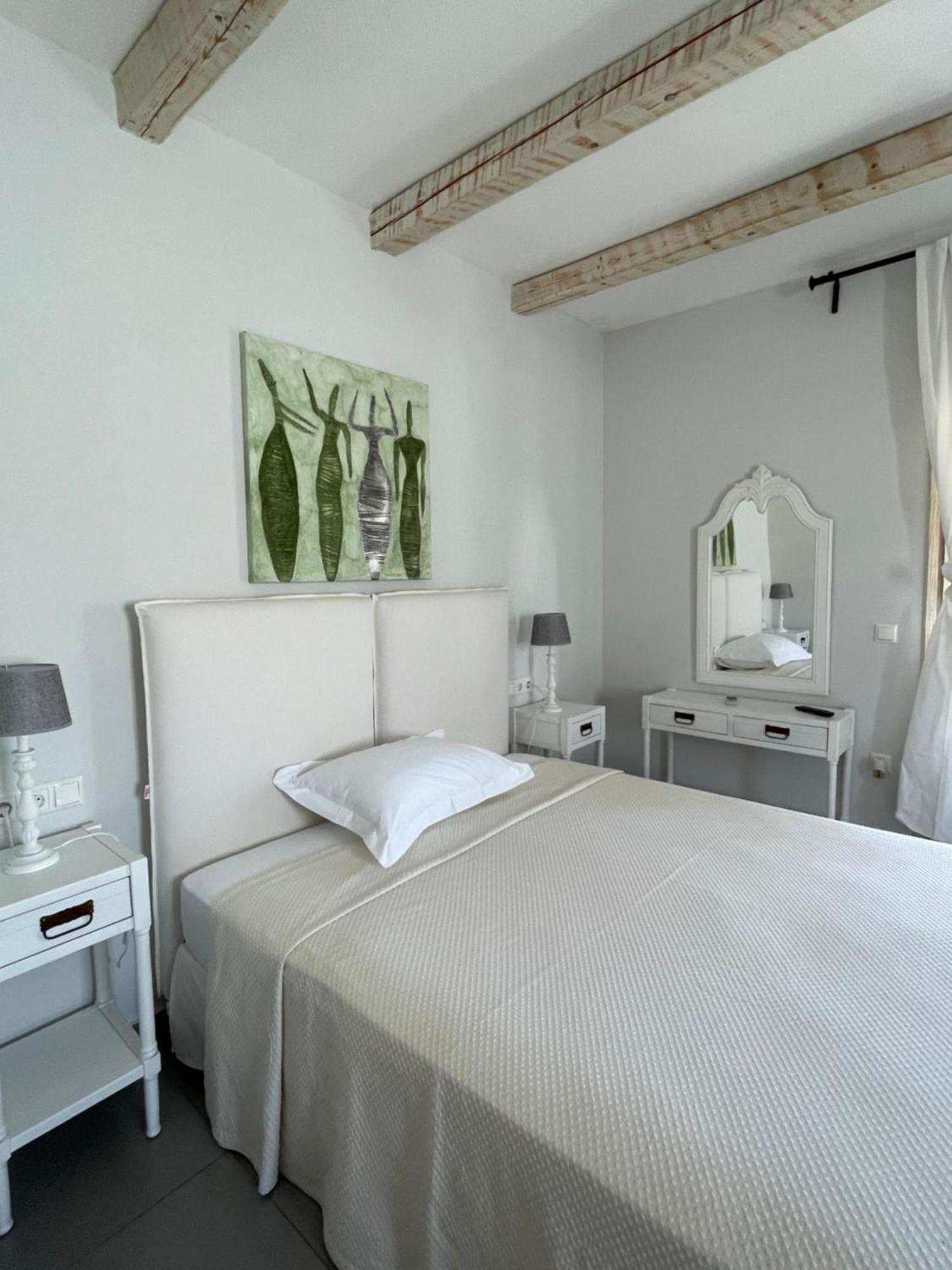 Speires Suites Irakleia  Exterior photo