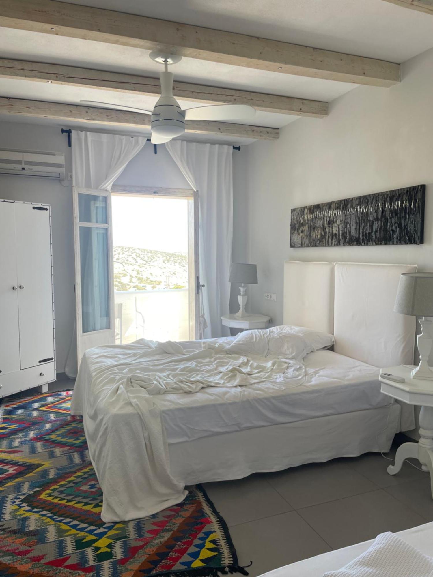 Speires Suites Irakleia  Exterior photo